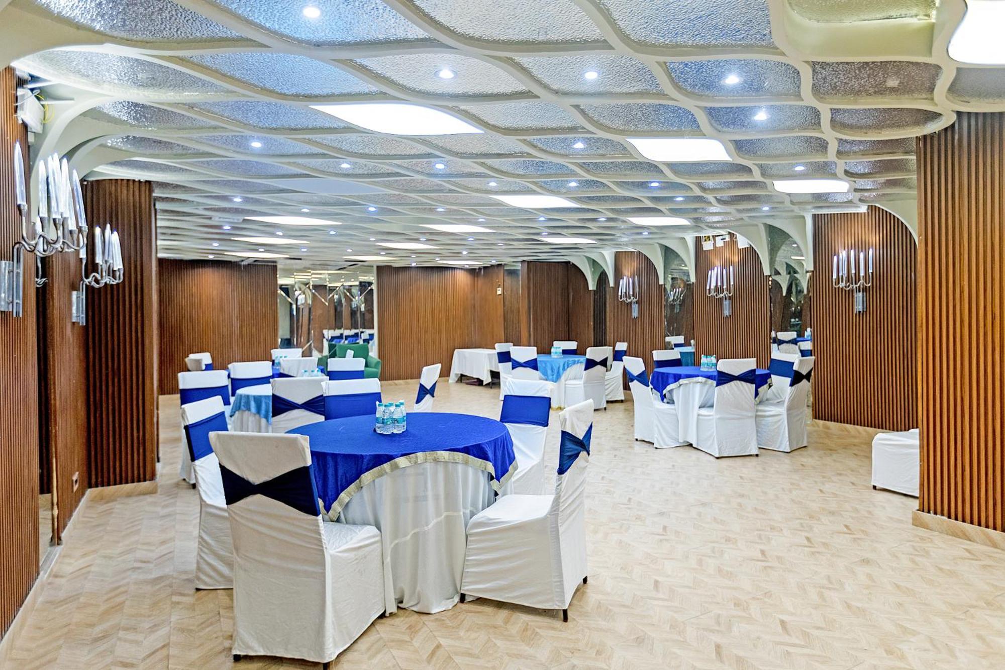 The Grand Vikalp By Saga Hotels New Delhi Buitenkant foto