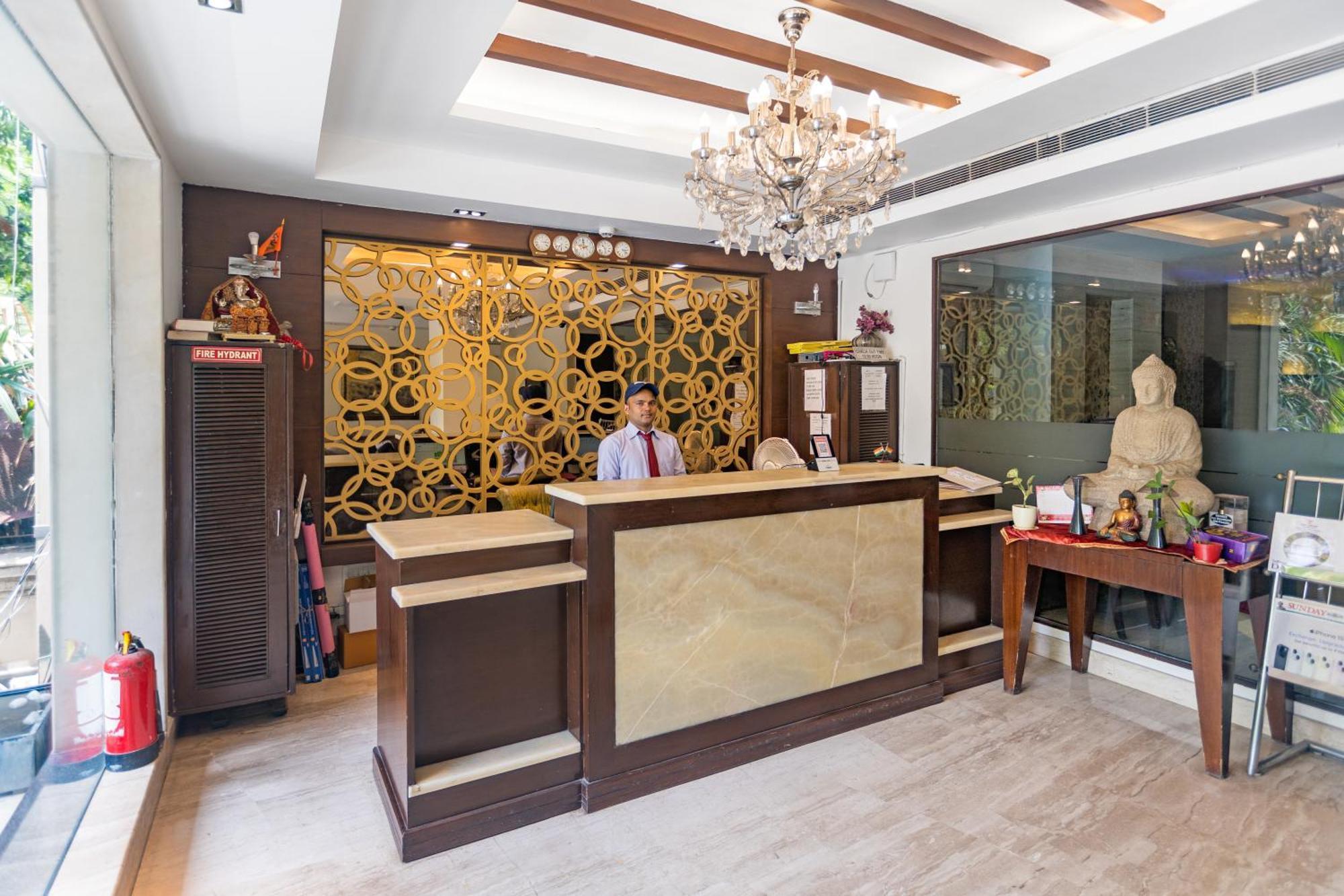 The Grand Vikalp By Saga Hotels New Delhi Buitenkant foto