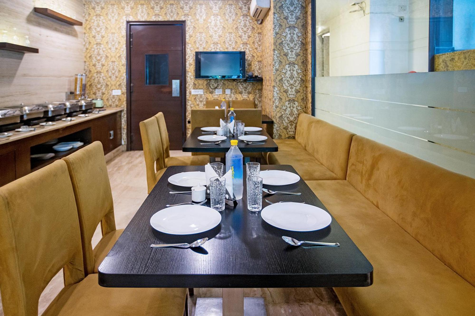 The Grand Vikalp By Saga Hotels New Delhi Buitenkant foto