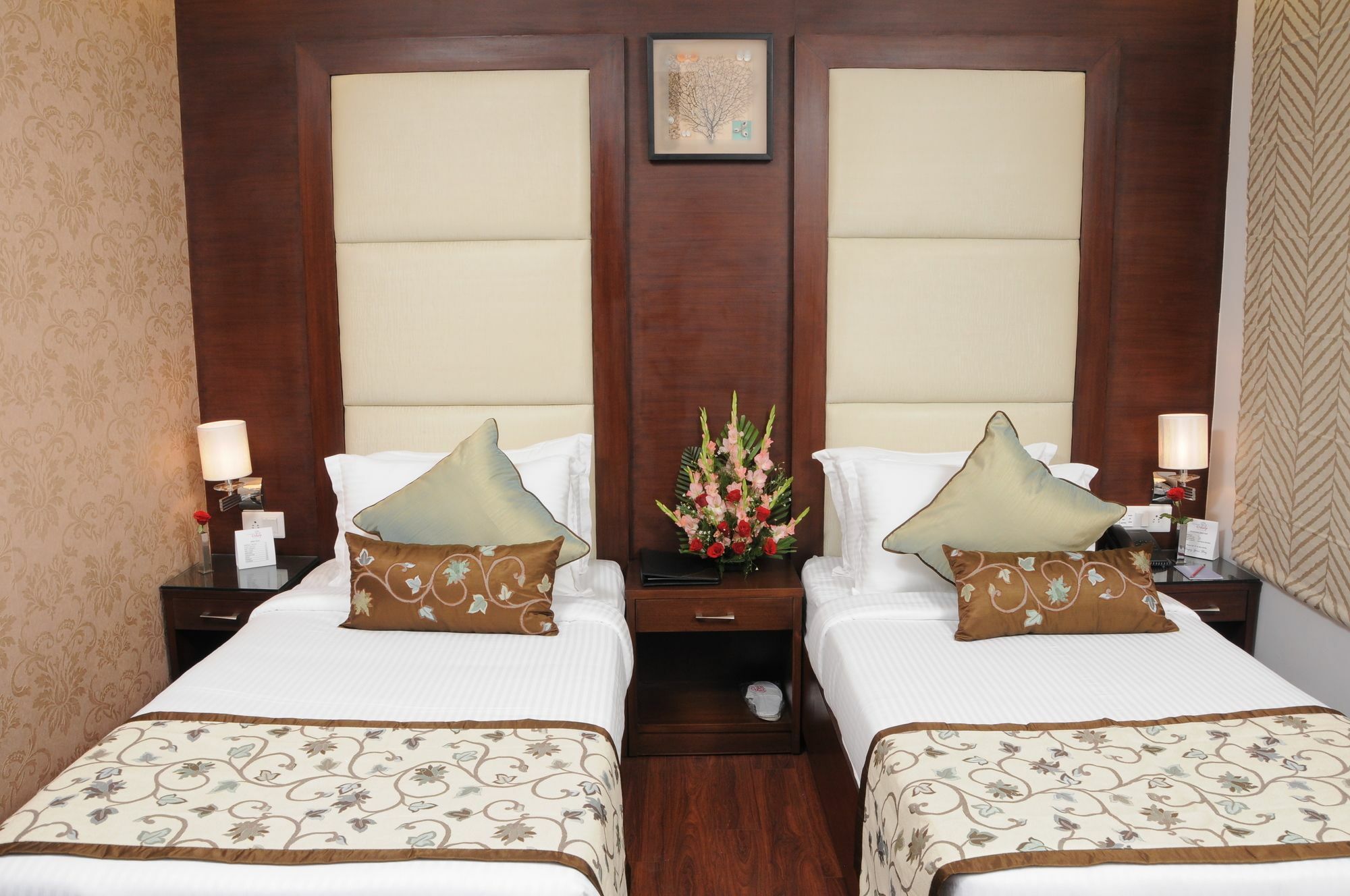 The Grand Vikalp By Saga Hotels New Delhi Buitenkant foto